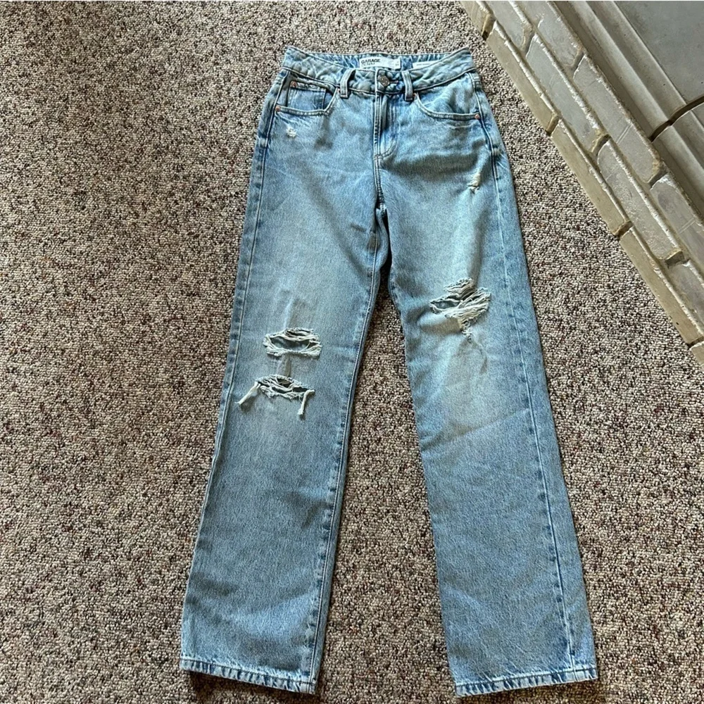 Garage denim distressed